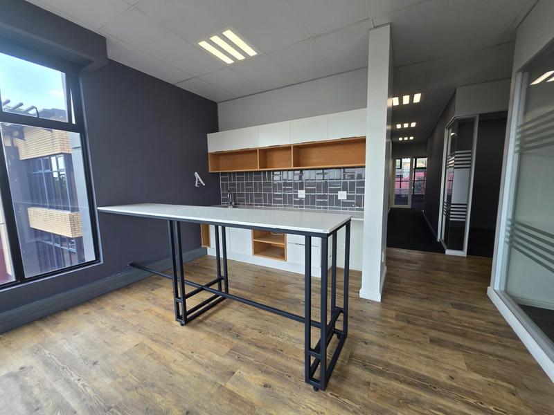 Commercial Property for Sale in Die Hoewes Gauteng