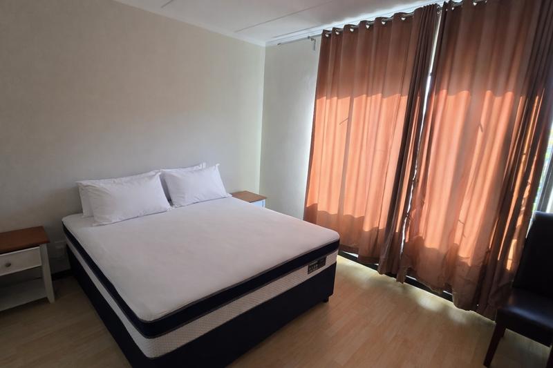 2 Bedroom Property for Sale in Sunninghill Gauteng