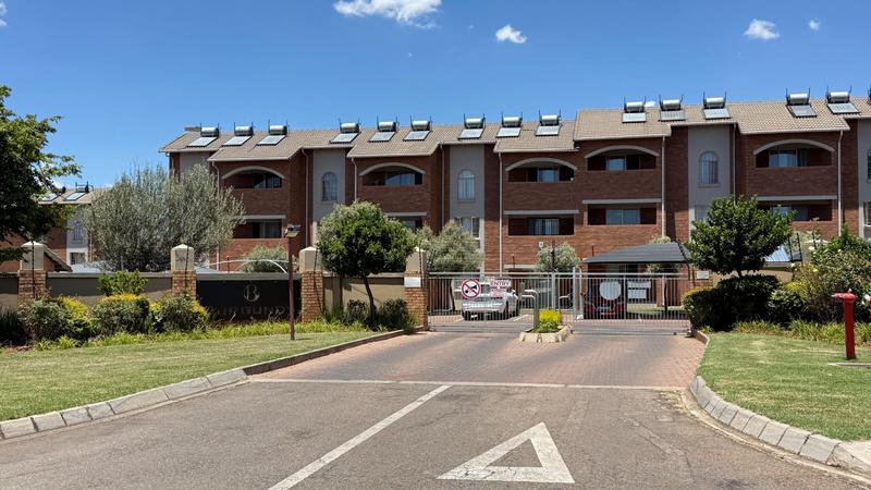 3 Bedroom Property for Sale in Monavoni Gauteng