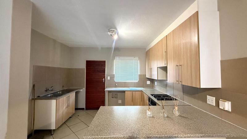 3 Bedroom Property for Sale in Monavoni Gauteng