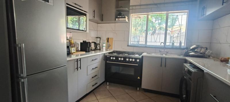 3 Bedroom Property for Sale in Pretoria Gardens Gauteng