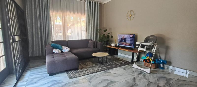 3 Bedroom Property for Sale in Pretoria Gardens Gauteng