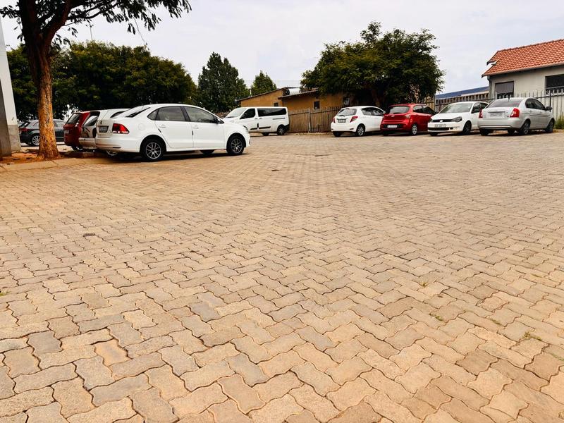 2 Bedroom Property for Sale in Fleurhof Gauteng