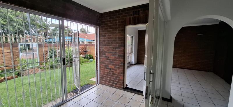 3 Bedroom Property for Sale in Rustivia Gauteng