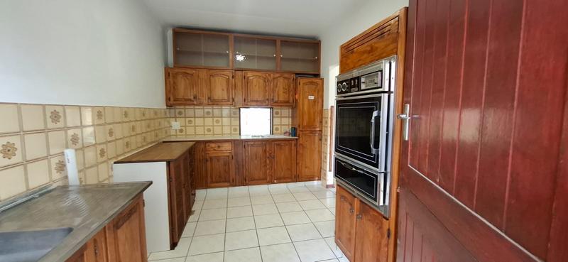 3 Bedroom Property for Sale in Rustivia Gauteng