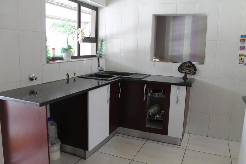 3 Bedroom Property for Sale in Edenvale Central Gauteng