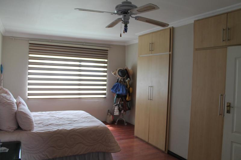 3 Bedroom Property for Sale in Edenvale Central Gauteng