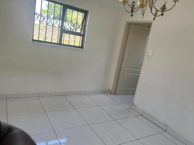 To Let 1 Bedroom Property for Rent in Glenvista Gauteng