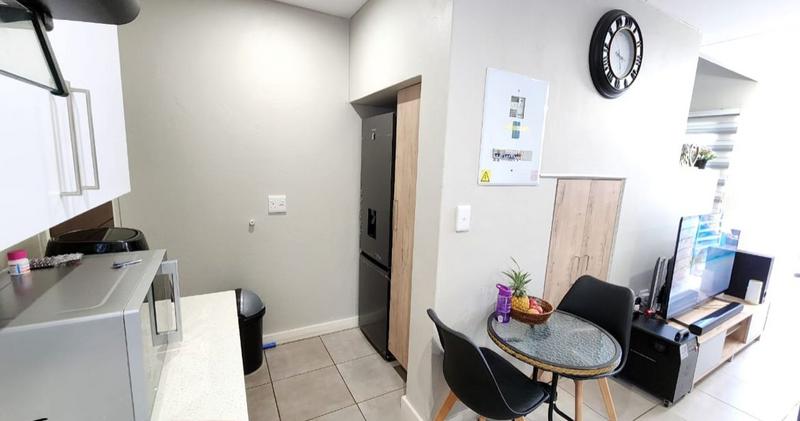 2 Bedroom Property for Sale in Albertsdal Gauteng