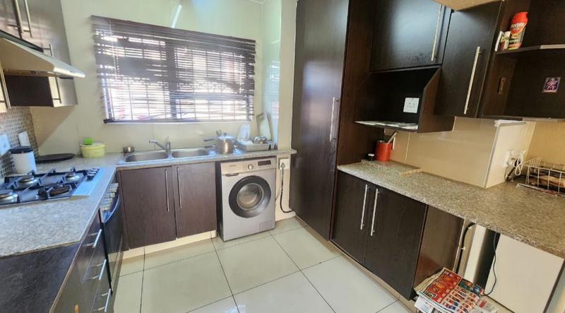 3 Bedroom Property for Sale in New Market Gauteng