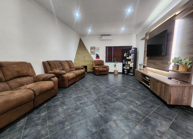 4 Bedroom Property for Sale in Lambton Gauteng