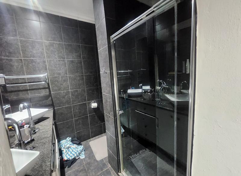 4 Bedroom Property for Sale in Lambton Gauteng