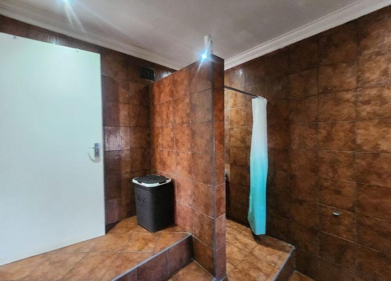 4 Bedroom Property for Sale in Lambton Gauteng