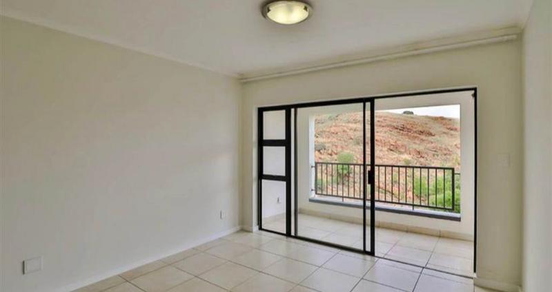1 Bedroom Property for Sale in Oakdene Gauteng