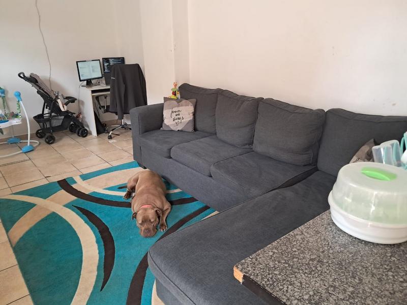 1 Bedroom Property for Sale in South Hills Gauteng