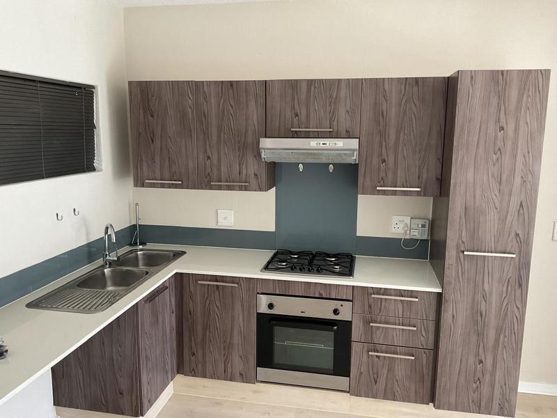 2 Bedroom Property for Sale in Broadacres Gauteng