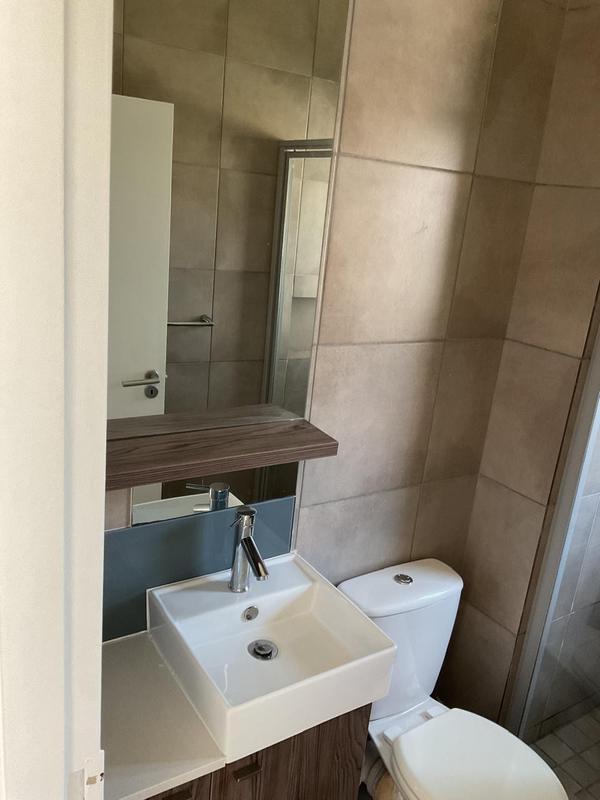 2 Bedroom Property for Sale in Broadacres Gauteng