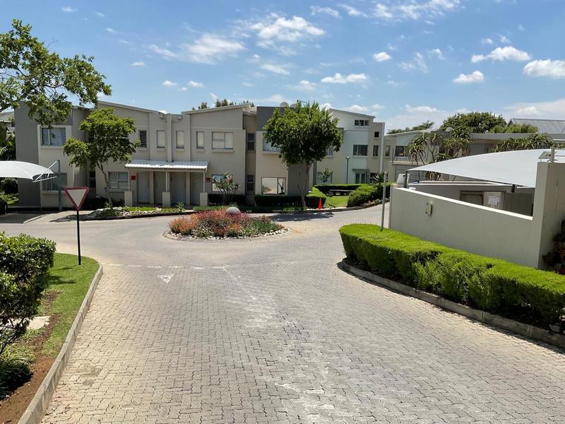 2 Bedroom Property for Sale in Broadacres Gauteng
