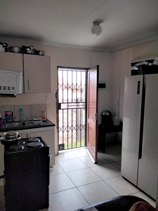 2 Bedroom Property for Sale in Fleurhof Gauteng