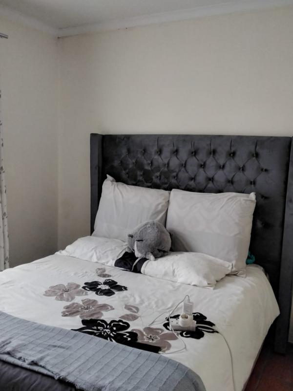 2 Bedroom Property for Sale in Fleurhof Gauteng