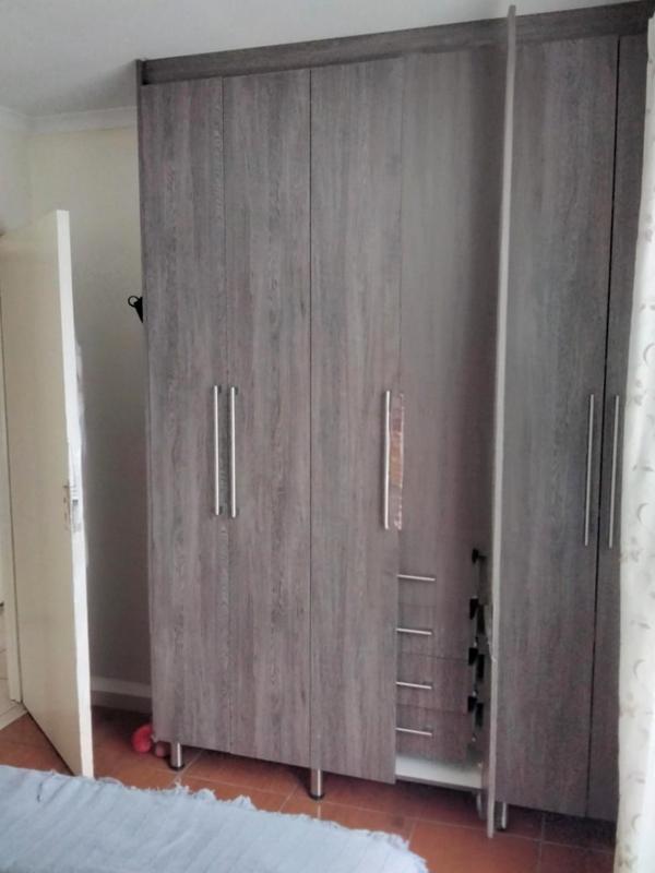 2 Bedroom Property for Sale in Fleurhof Gauteng