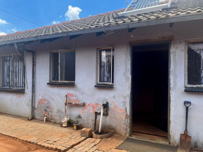 3 Bedroom Property for Sale in Lenasia Gauteng