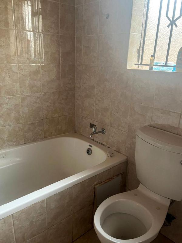 3 Bedroom Property for Sale in Lenasia Gauteng