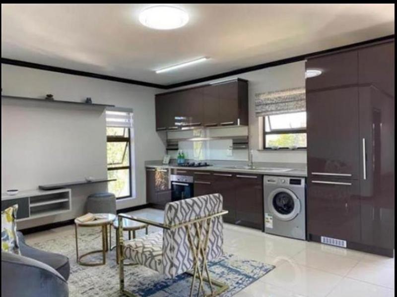 To Let 1 Bedroom Property for Rent in Fourways Gauteng