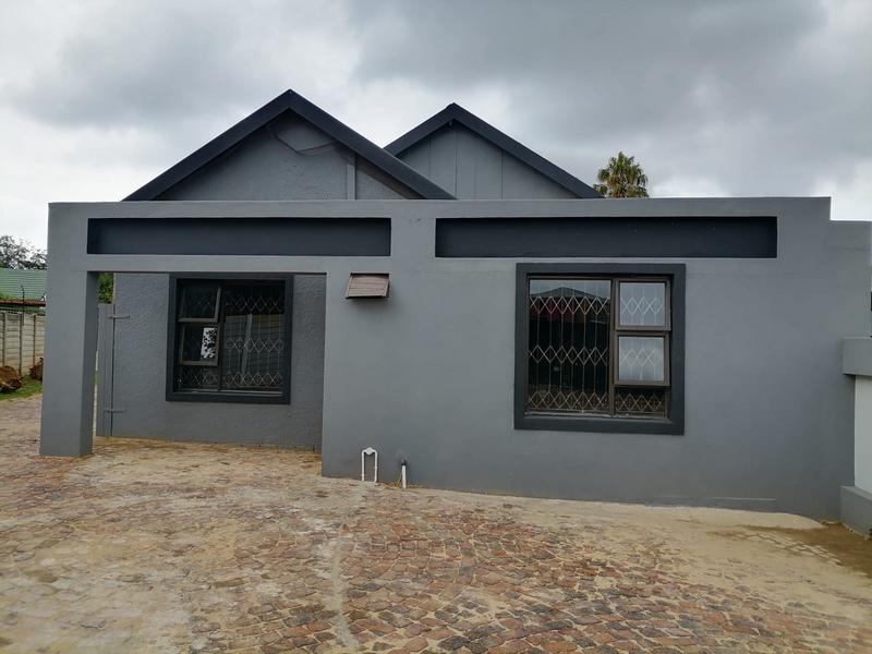 To Let 1 Bedroom Property for Rent in Glen Marais Gauteng