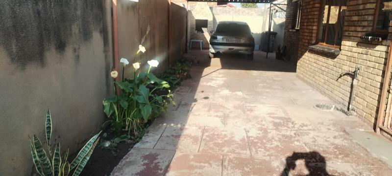 3 Bedroom Property for Sale in Kagiso Gauteng