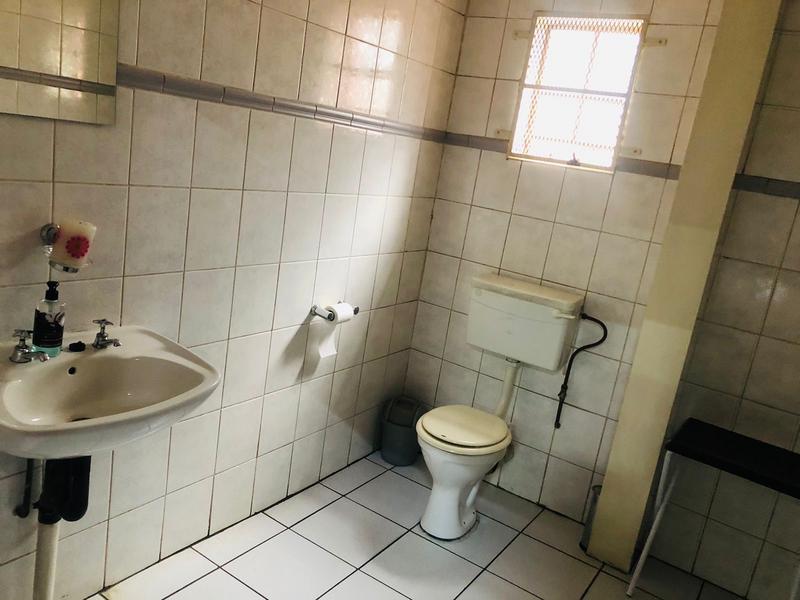 Commercial Property for Sale in Jansenpark Gauteng