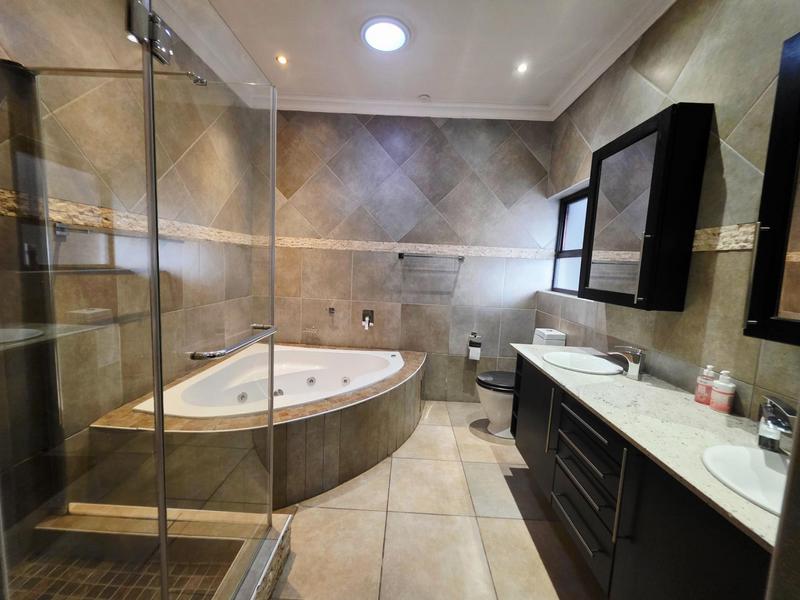 8 Bedroom Property for Sale in Glen Marais Gauteng