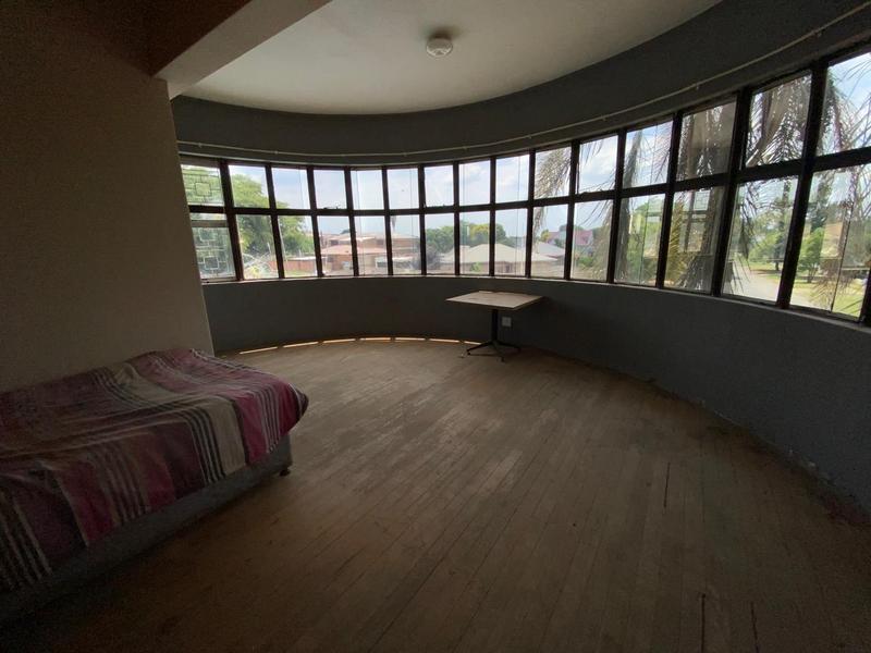 Commercial Property for Sale in Strubenvale Gauteng