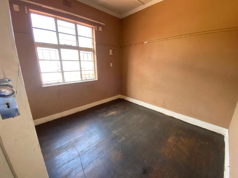 Commercial Property for Sale in Strubenvale Gauteng