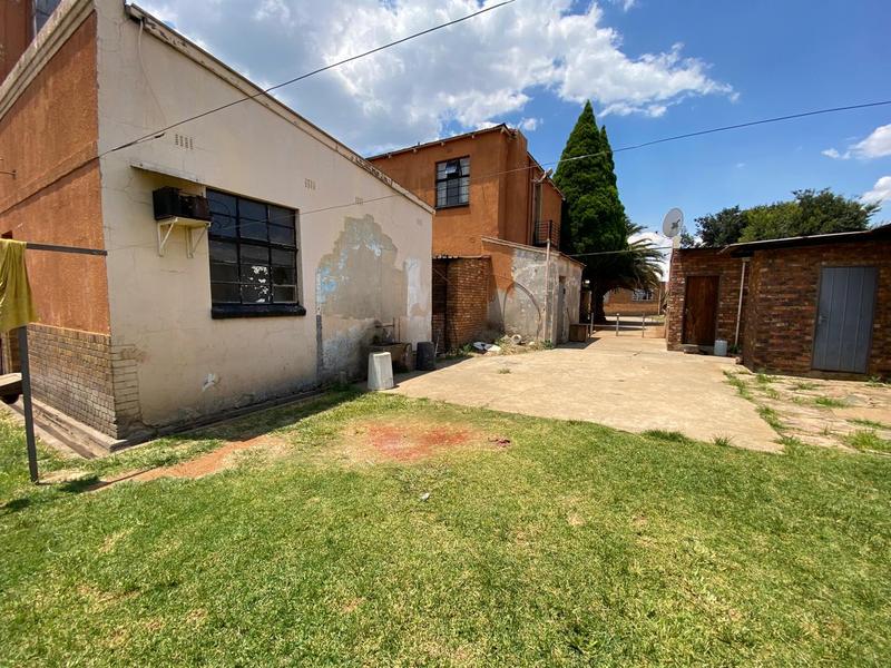 Commercial Property for Sale in Strubenvale Gauteng