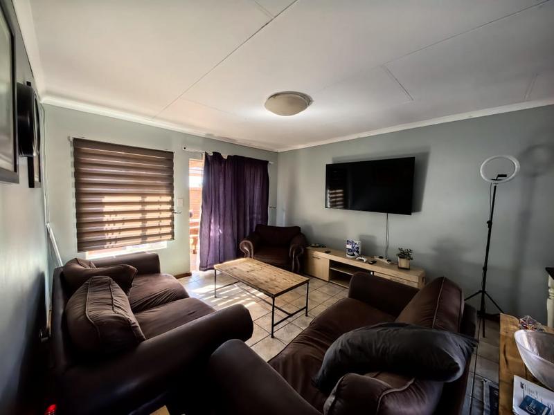 3 Bedroom Property for Sale in Magalieskruin Gauteng