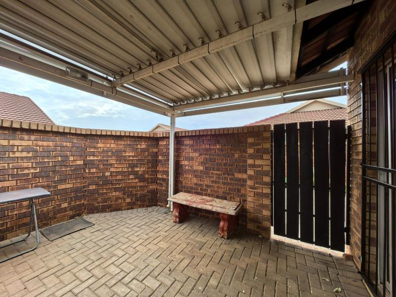 3 Bedroom Property for Sale in Magalieskruin Gauteng