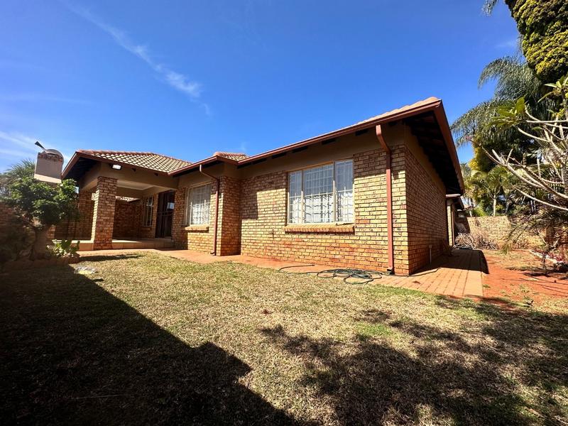 3 Bedroom Property for Sale in Sinoville Gauteng