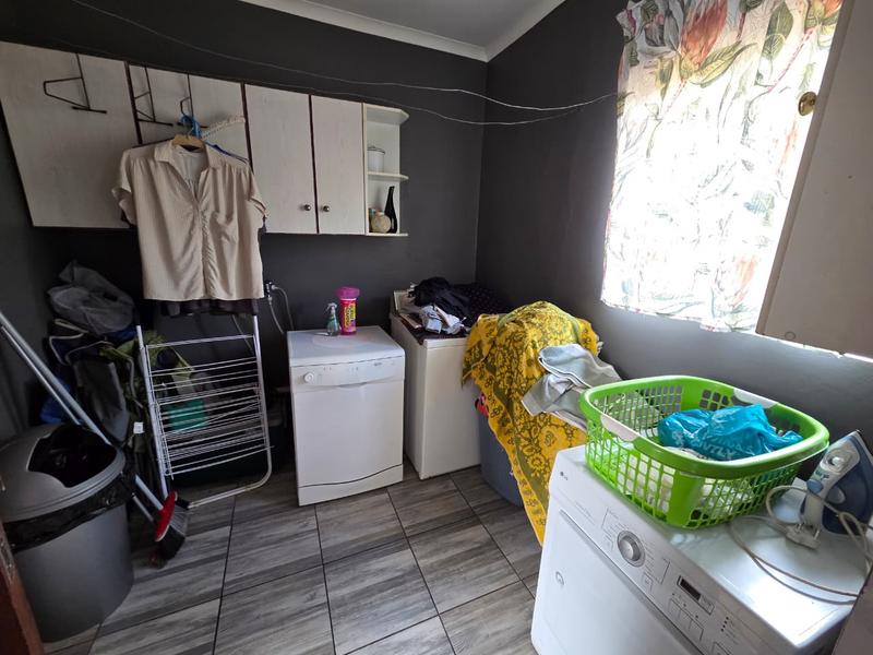 3 Bedroom Property for Sale in Sinoville Gauteng