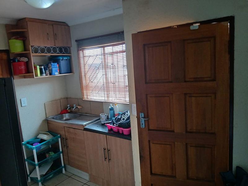 2 Bedroom Property for Sale in Soshanguve VV Gauteng