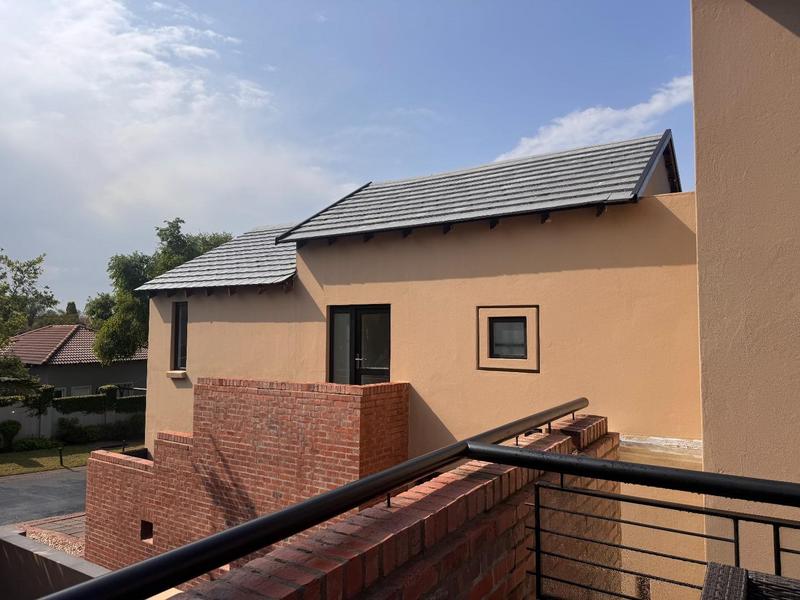 6 Bedroom Property for Sale in Dainfern Gauteng