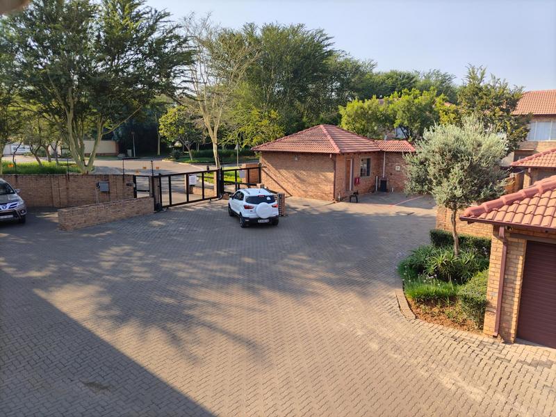 4 Bedroom Property for Sale in Hazeldean Gauteng