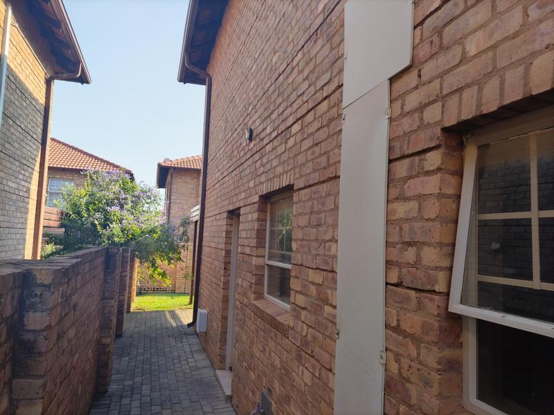 4 Bedroom Property for Sale in Hazeldean Gauteng