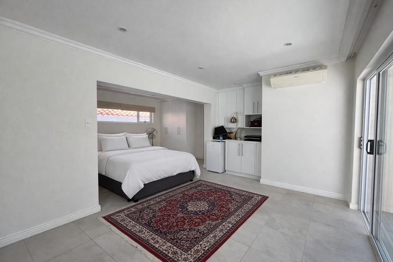 5 Bedroom Property for Sale in Waterkloof Ridge Gauteng