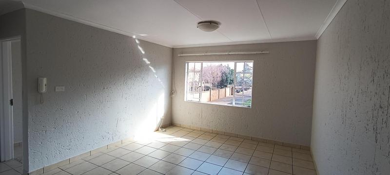 To Let 3 Bedroom Property for Rent in Kenleaf Gauteng