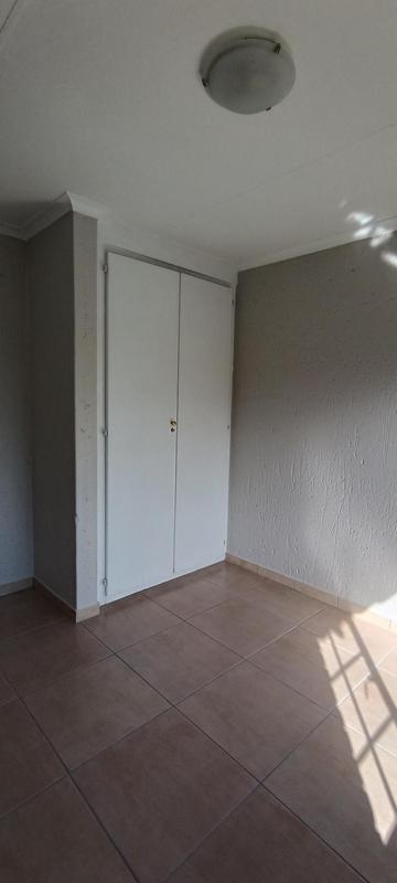 To Let 3 Bedroom Property for Rent in Kenleaf Gauteng