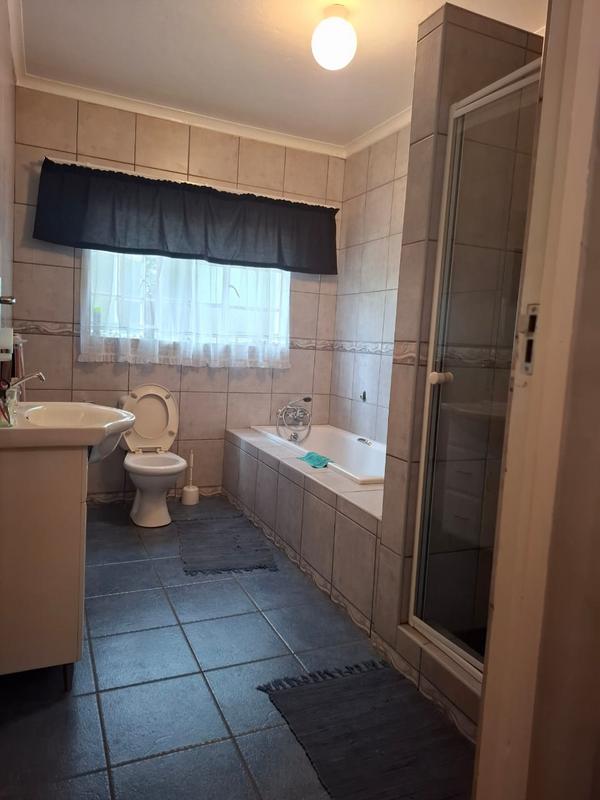 5 Bedroom Property for Sale in Henley on Klip Gauteng