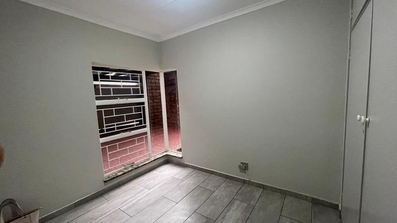 3 Bedroom Property for Sale in Flora Gardens Gauteng