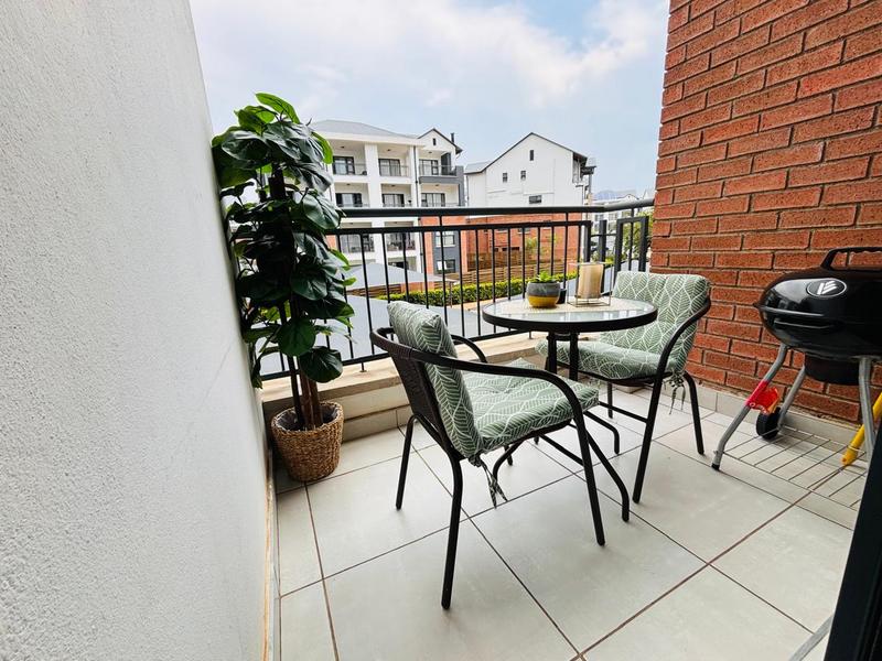 To Let 1 Bedroom Property for Rent in Silver Lakes Gauteng