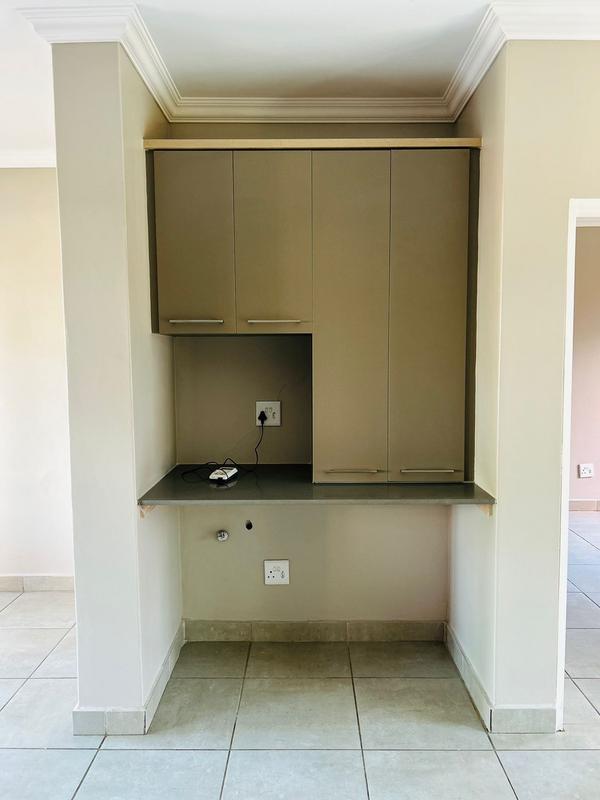 To Let 2 Bedroom Property for Rent in Six Fountains Residential Estate Gauteng